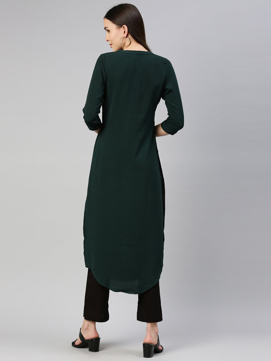 Neerus Women Green Solid Pathani Kurta