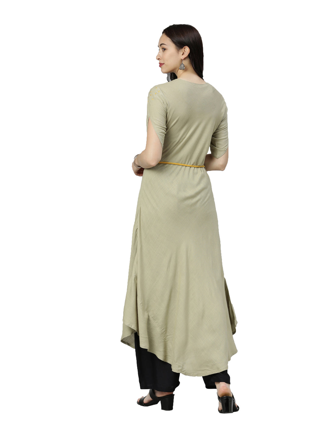 Neerus Women Olive Green Embroidered Thread Work Kurta