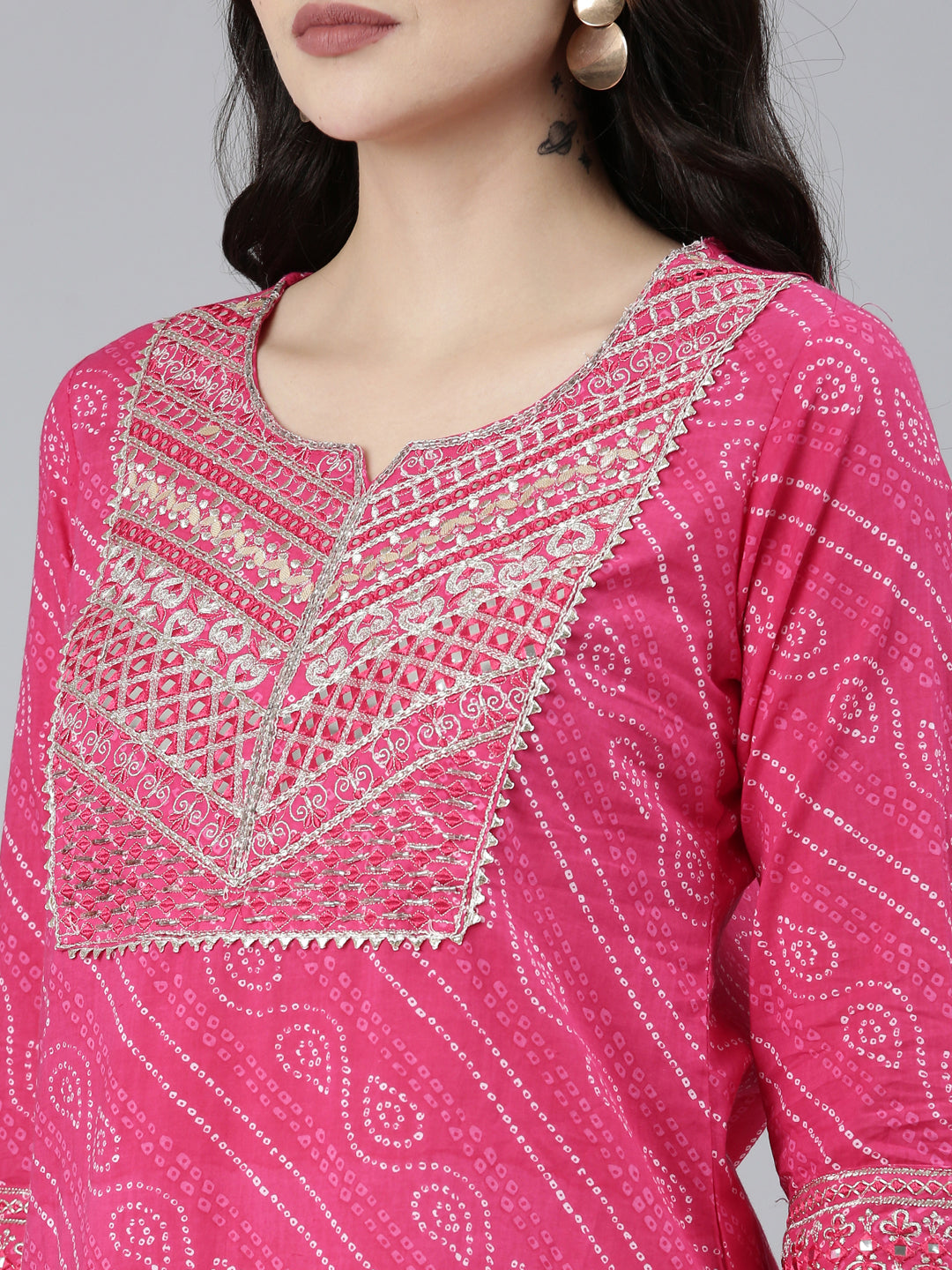 Neerus Pink Regular Straight Bandhani Kurta Sets And Palazzos With Dupatta