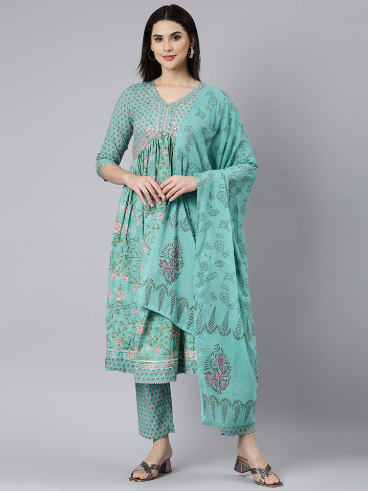 Neerus Green printed floral straight suit set - front view