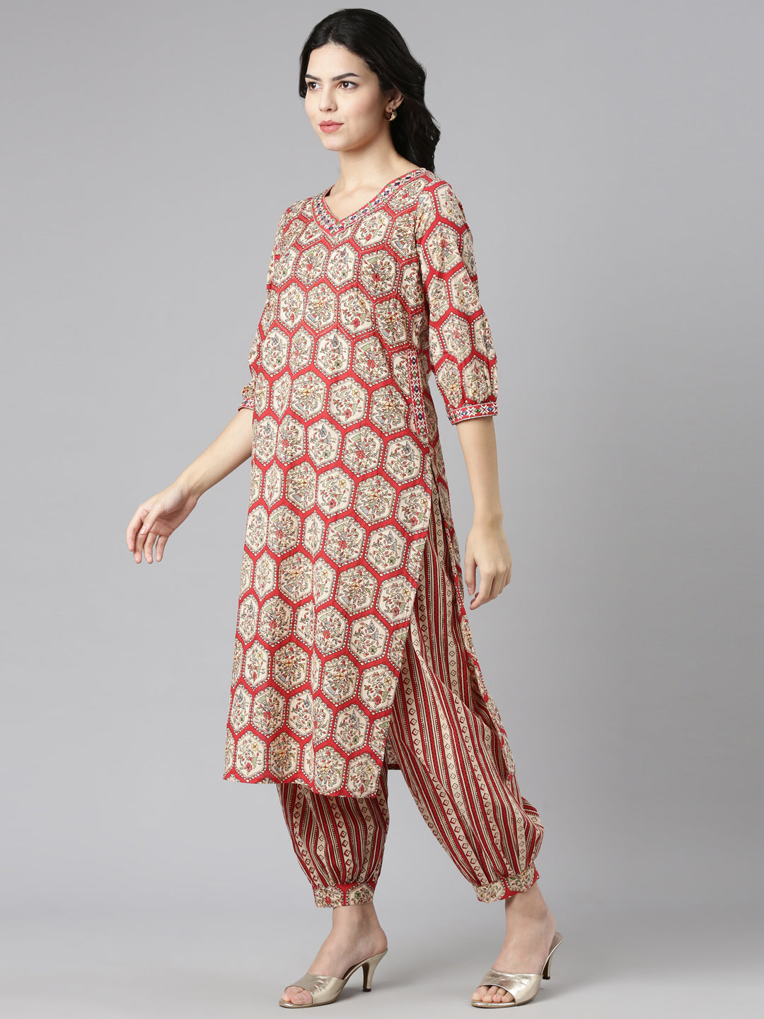 Neerus Red cotton printed kurta set with salwar and dupatta - back view