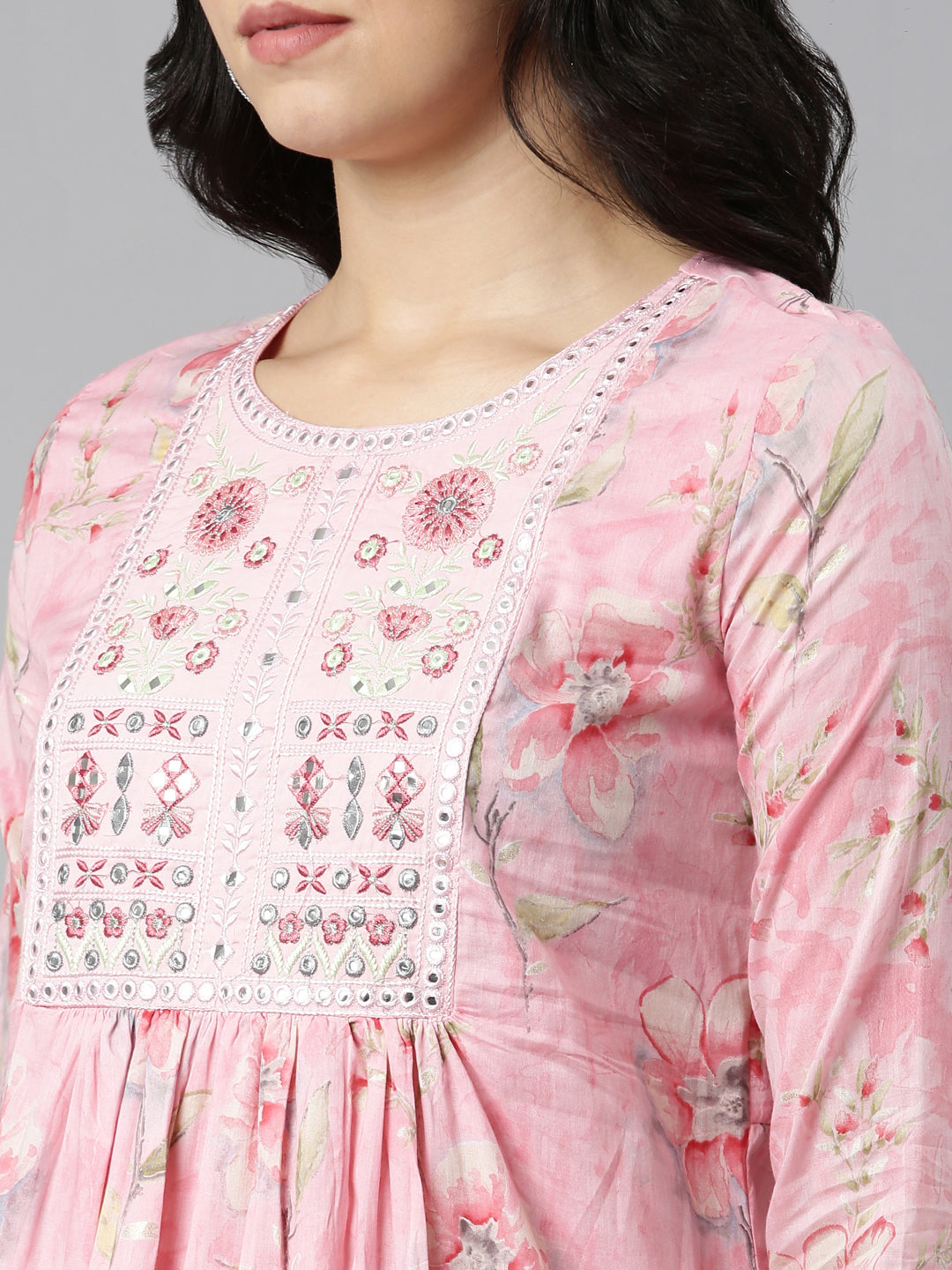 Neerus Pink cotton printed kurta set with trouser and dupatta - detail view 1
