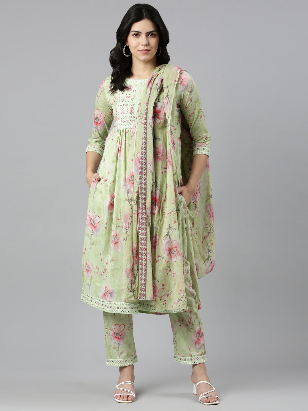 Neeru's Green Regular Straight Printed Kurta And Trousers With Dupatta