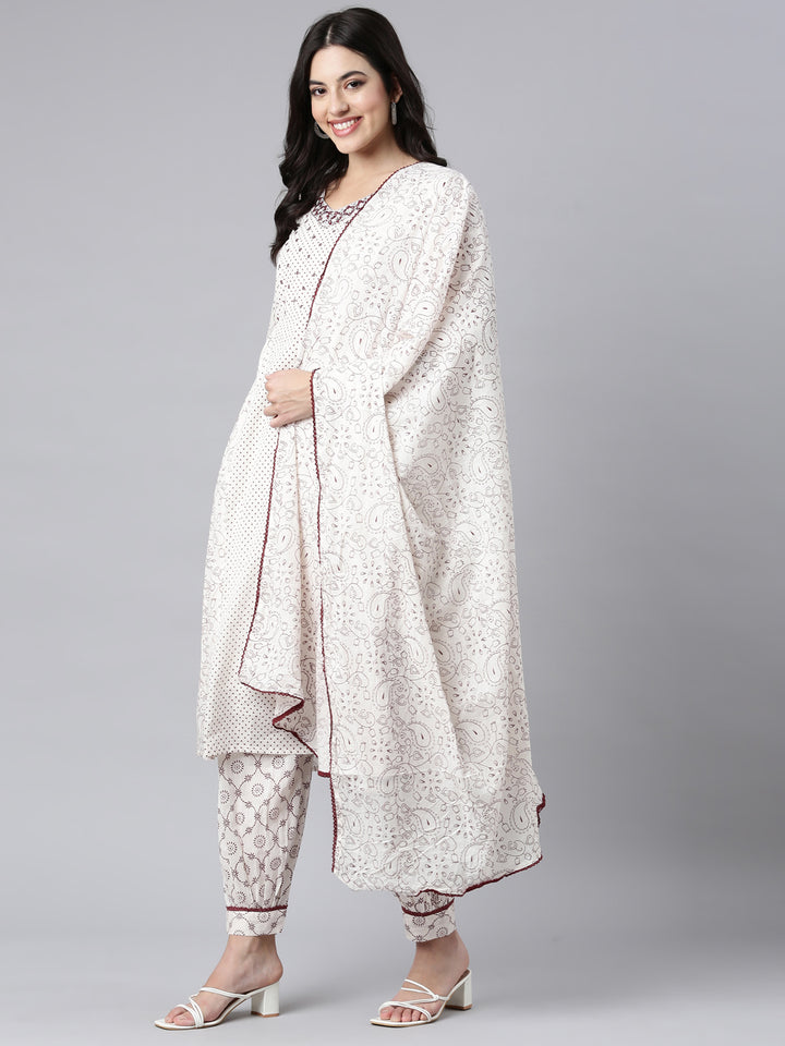 Neerus Off White Regular Straight Paisley Kurta And Salwar With Dupatta