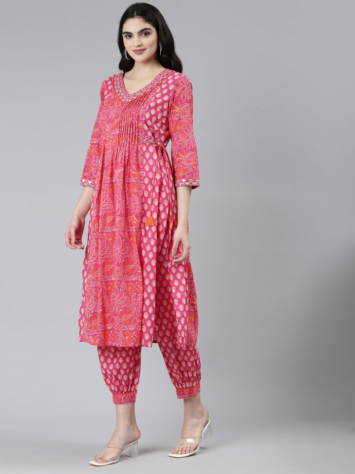 Neerus Pink cotton printed kurta set with dupatta - back view