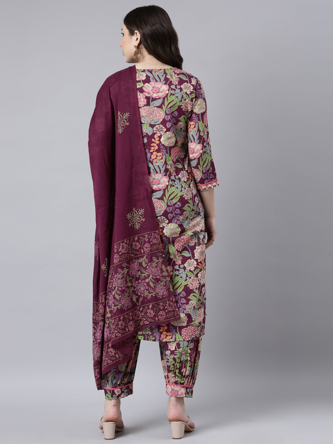 Neerus Purple printed floral straight suit set - side view