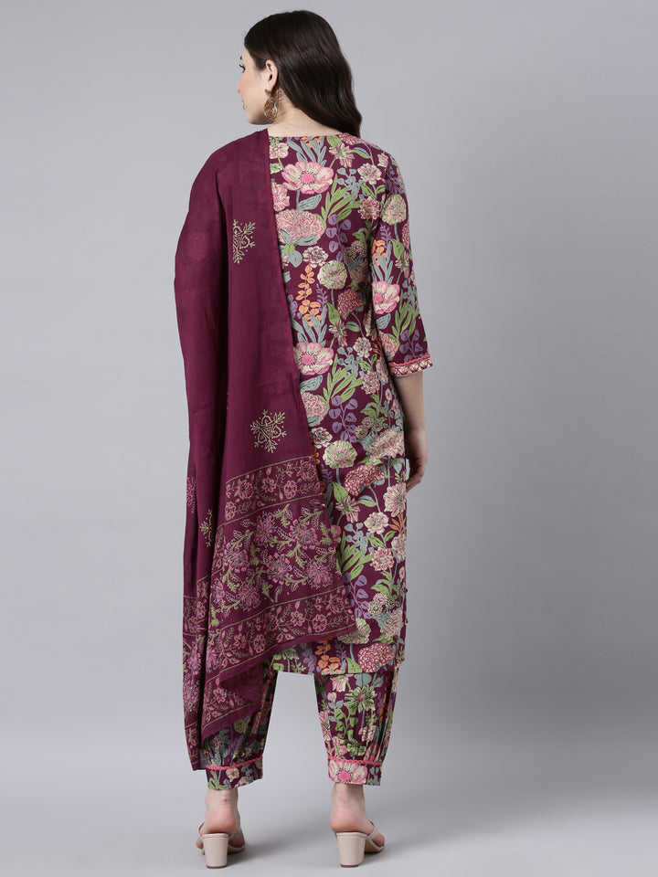 Neerus Purple printed floral straight suit set - side view