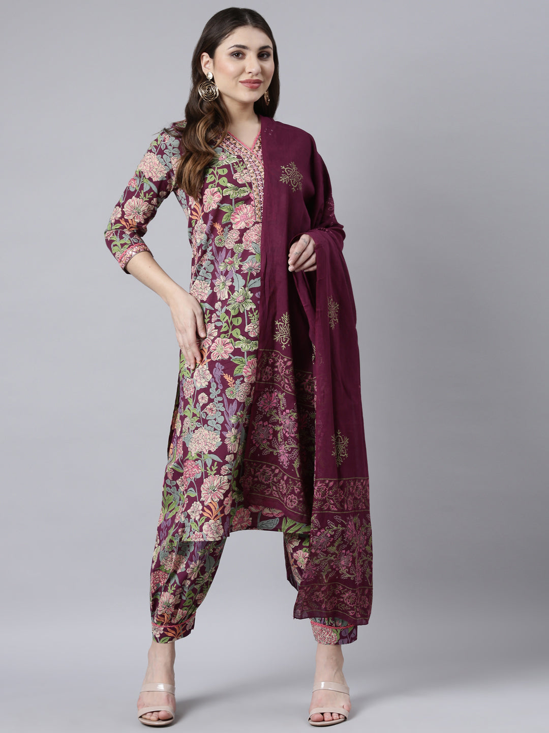 Neerus Purple printed floral straight suit set - detail view 2