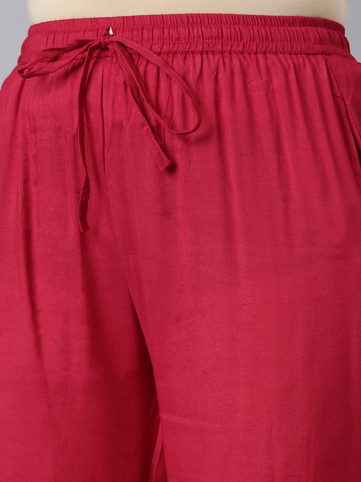 Neerus Pink printed straight suit set - detail view 3