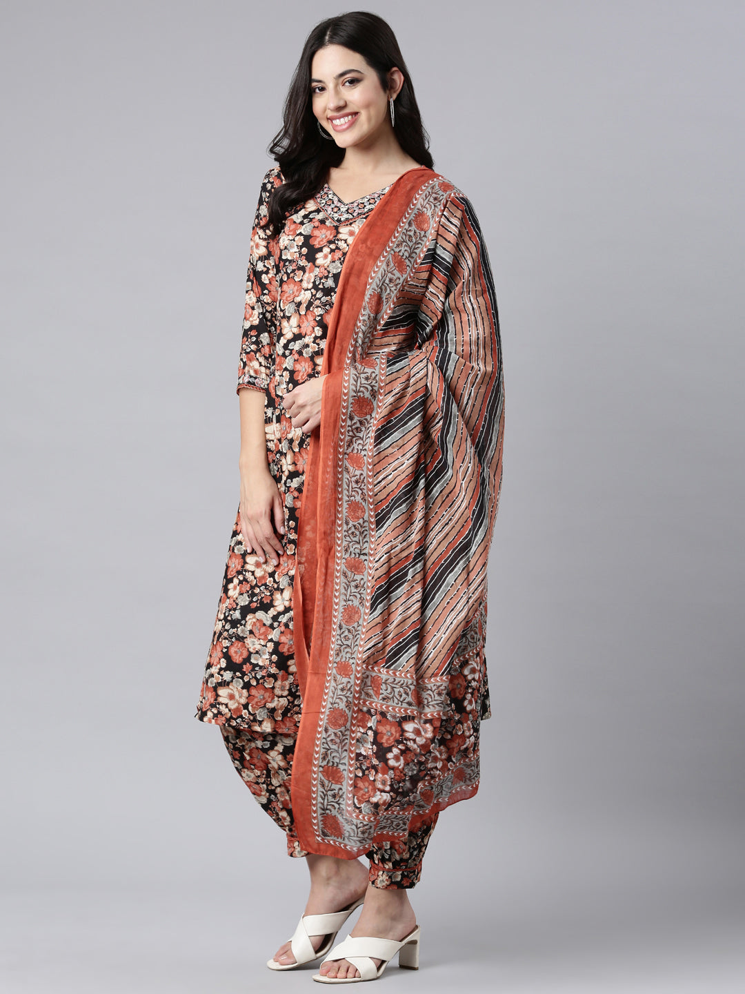Neerus Black Regular Straight Floral Kurta And Salwar With Dupatta