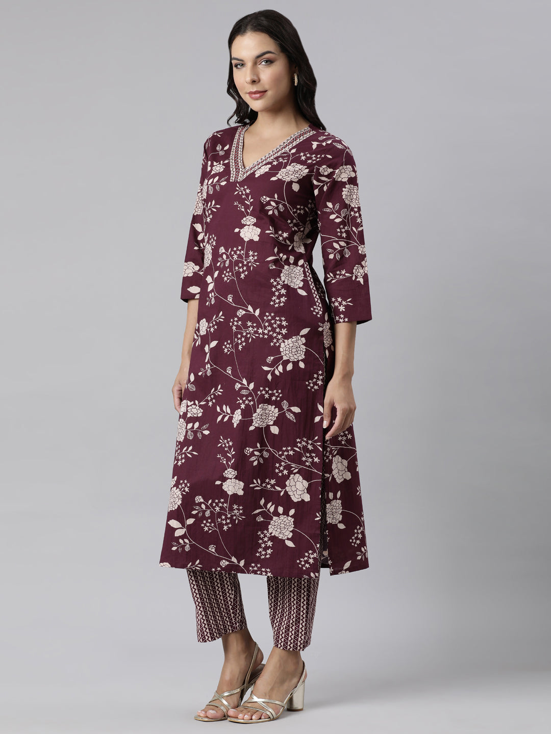 Neerus Purple printed straight suit set - back view