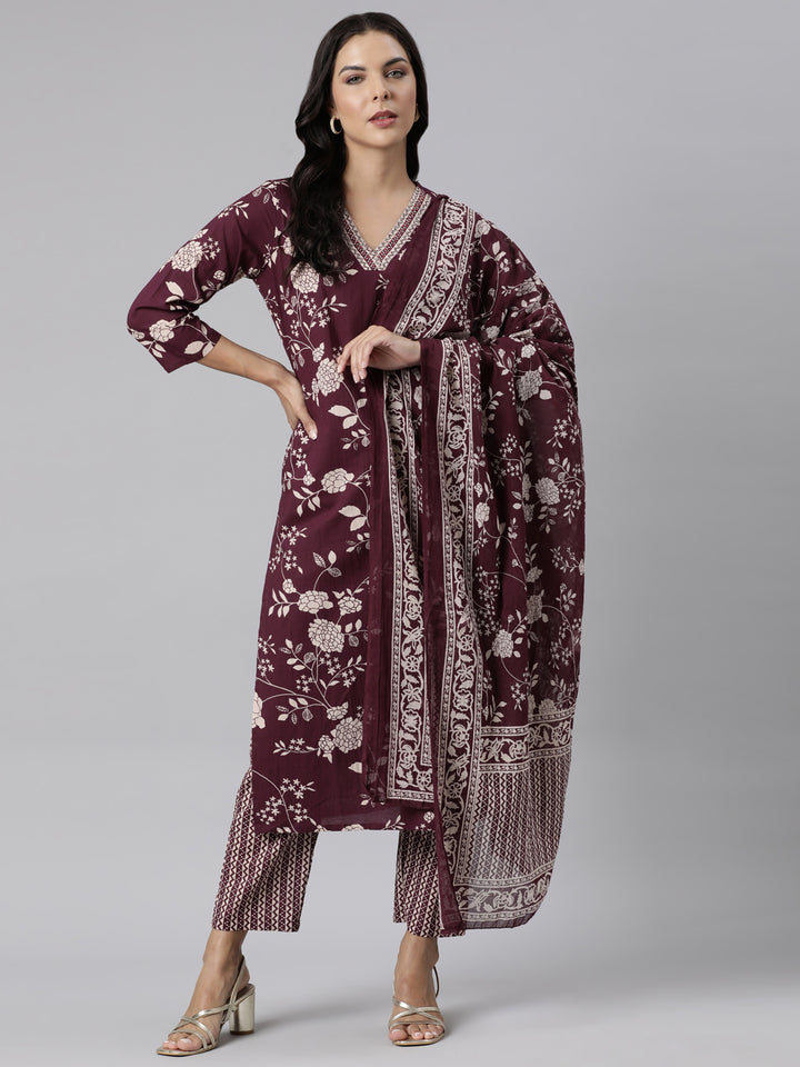 Neerus Purple printed straight suit set - detail view 3