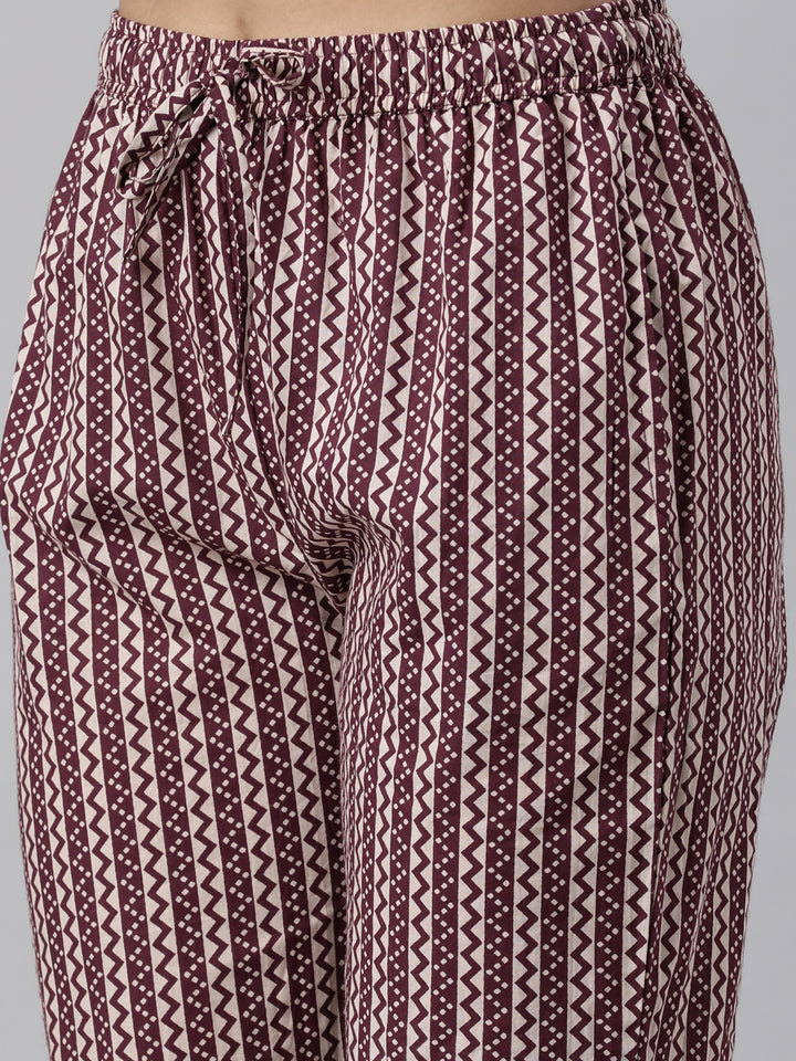 Neerus Purple printed straight suit set - detail view 4