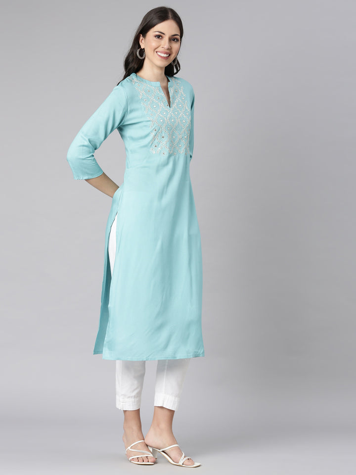 Neerus Green Casual Solid Straight Kurtas