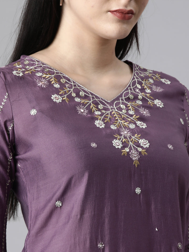Neerus Lavender Casual Floral Straight Kurta and Trousers With Dupatta