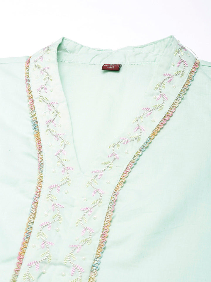 Neerus Green solid straight kurta suit set with trouser and dupatta - detail view 1
