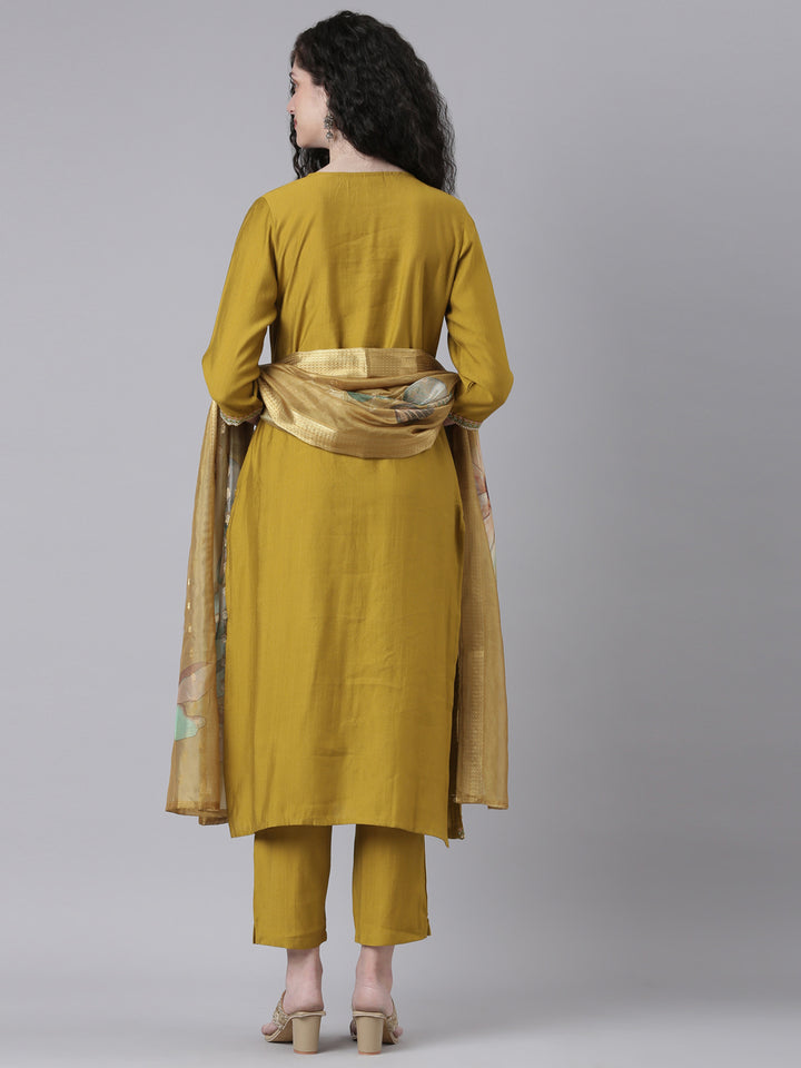 Neerus Green Printed Straight Kurta and Trousers With Dupatta