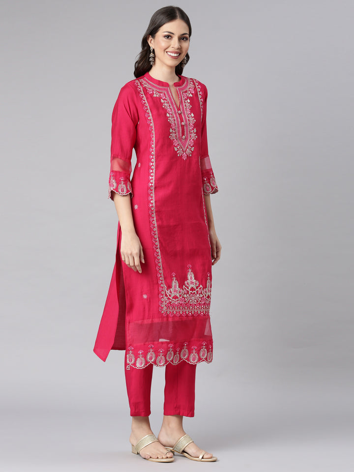 Neerus Pink linen embroidered suit set - back view