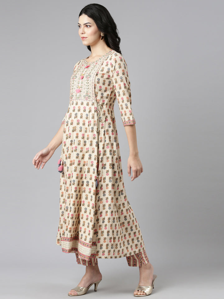 Neerus Beige cotton printed kurta set straight silhouette - back view