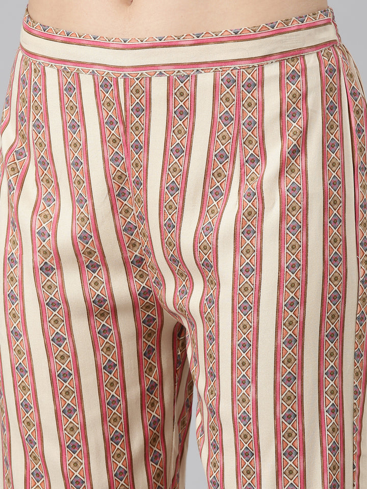 Neerus Beige cotton printed kurta set straight silhouette - detail view 3