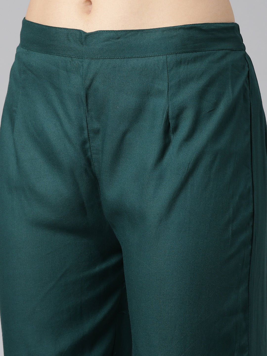 Neerus Green Regular Straight Printed Kurta And Trousers With Dupatta