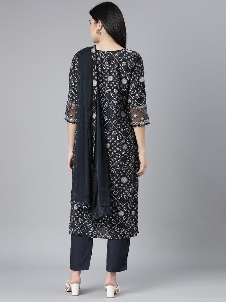 Neerus Grey Bandhani printed straight kurta set - side view