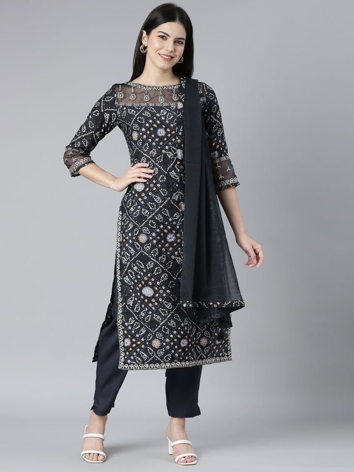 Neerus Grey Bandhani printed straight kurta set - detail view 2
