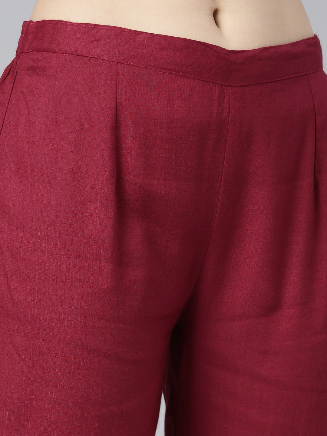 Neerus Maroon Bandhani printed kurta set with trouser and dupatta - detail view 3