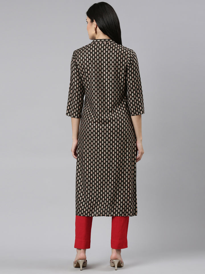 Neerus Olive Regular Straight Printed Kurtas