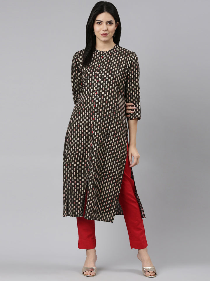 Neerus Olive Regular Straight Printed Kurtas