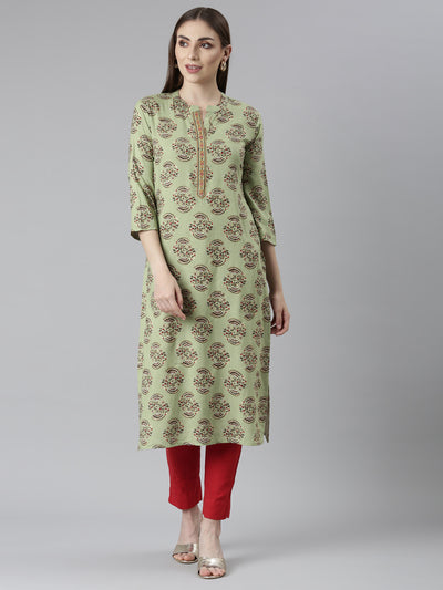Neeru's Green Regular Straight Floral Kurtas