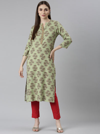Neeru's Green Regular Straight Floral Kurtas