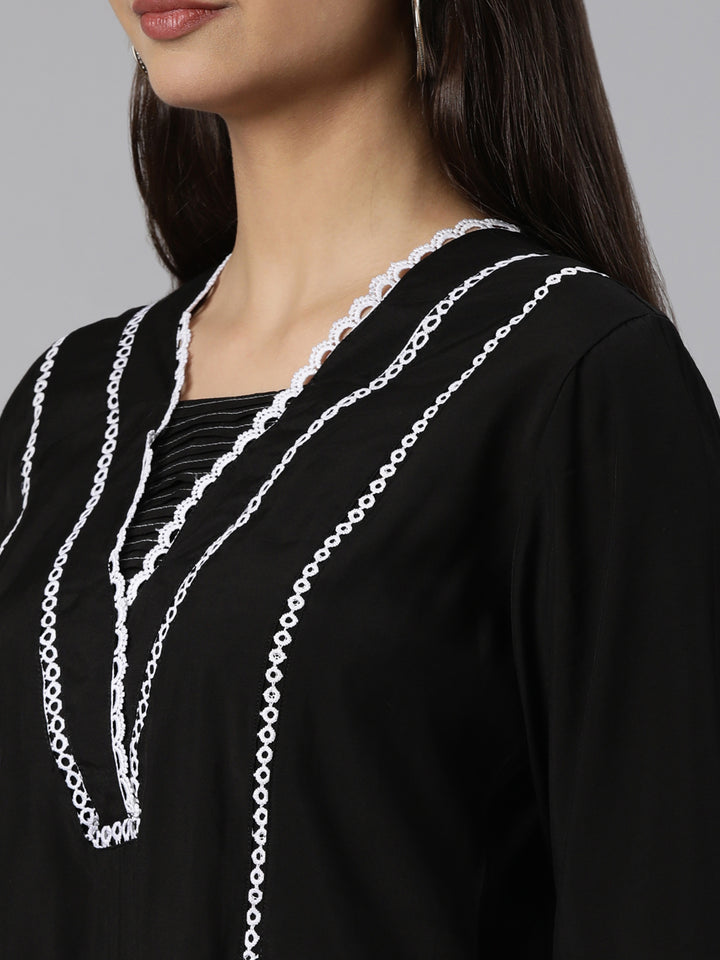 Neerus Black Shantoon printed suit set - detail view 1