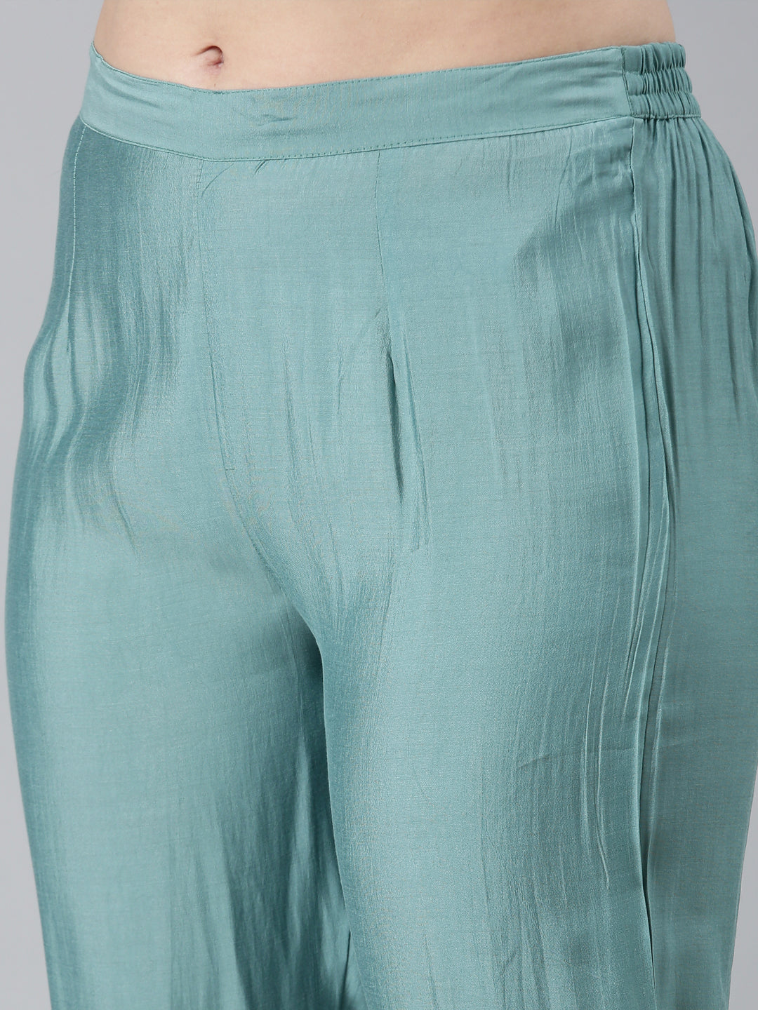 Neerus Blue Shantoon printed suit set - detail view 3