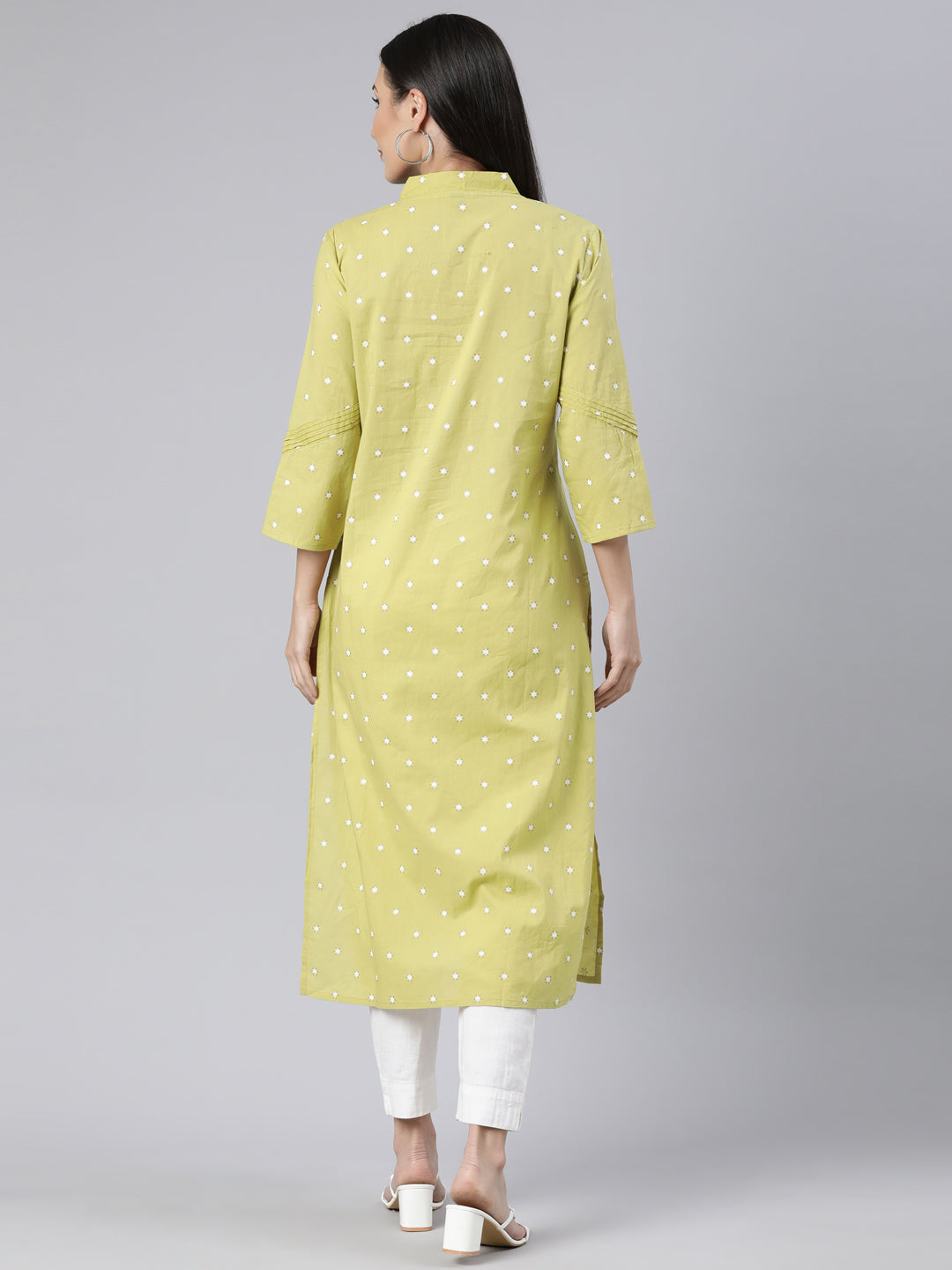 Neerus Green cotton printed panelled straight kurti - side view