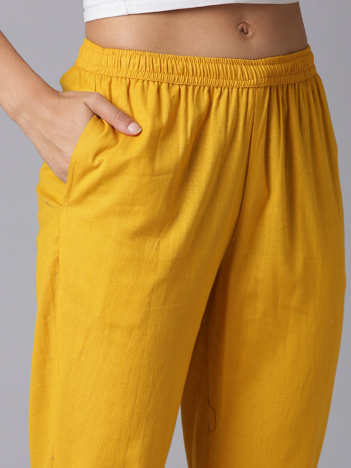 Neerus Mustard Solid Straight Kurta And Trousers