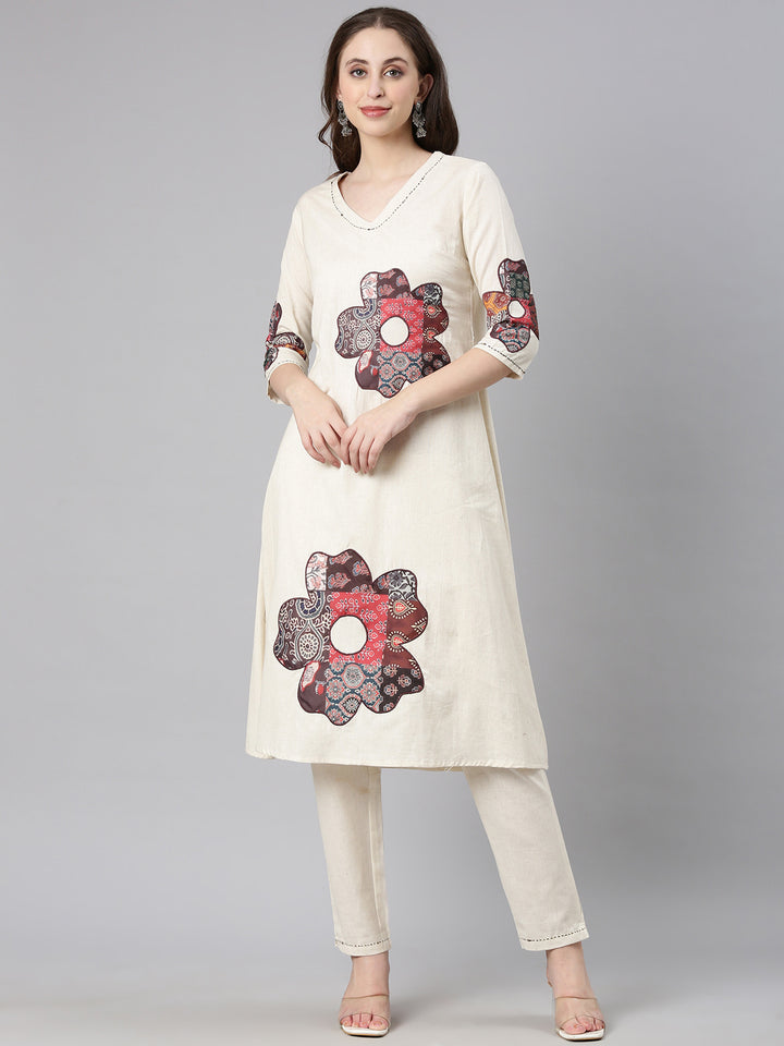 Neerus Off white Solid Straight Kurta and Trousers