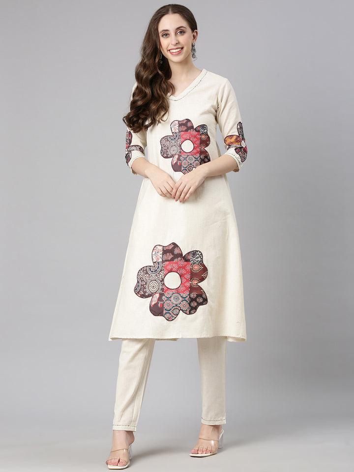 Neerus Off white Solid Straight Kurta and Trousers