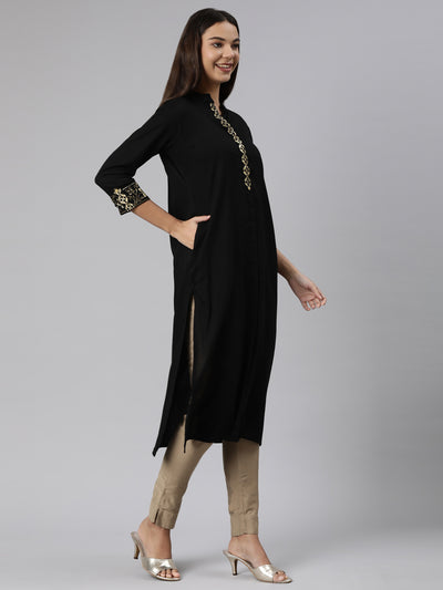 Neeru's Black Regular Straight Solid Kurtas