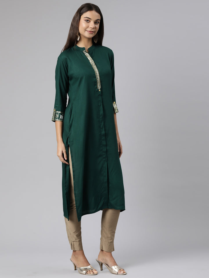 Neerus Green Regular Straight Solid Kurta