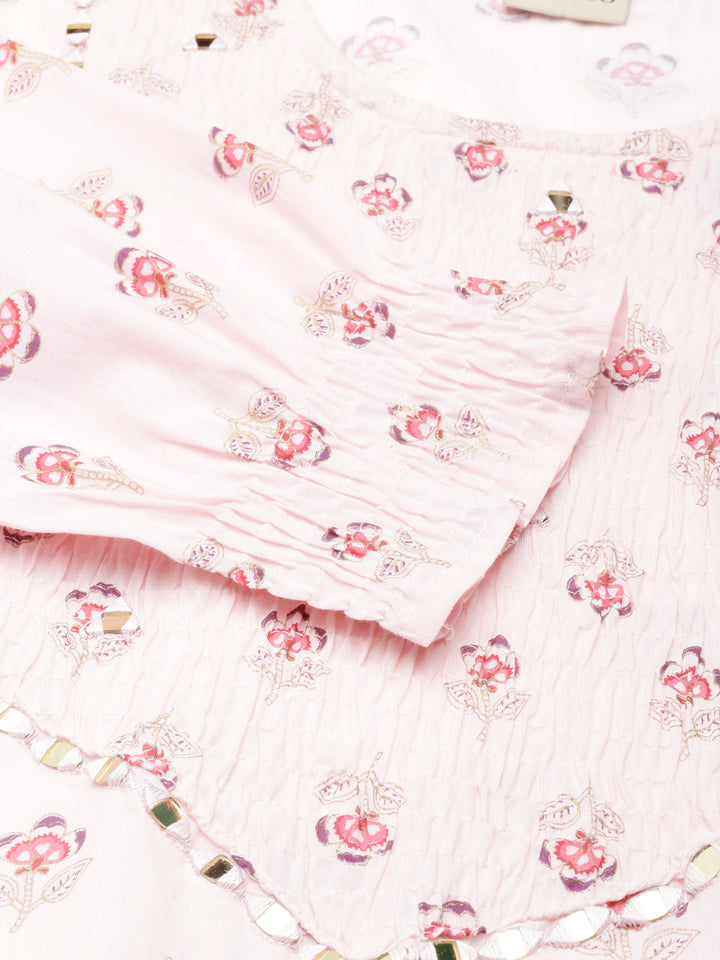 Neerus Pink Straight Casual Floral Straight Kurtas