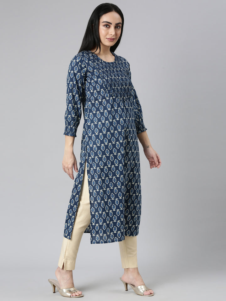 Neerus Blue cotton printed straight kurta - back view