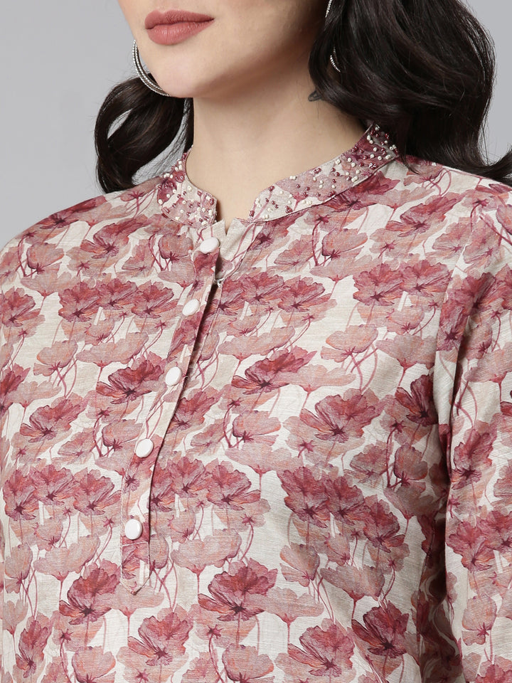 Neerus Pink Regular Straight Printed Kurta And Trousers