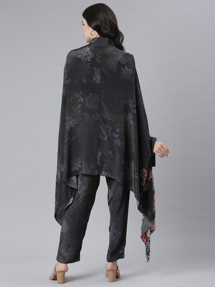 Neerus Black Regular High-Low Floral Kaftan Kurta Trousers