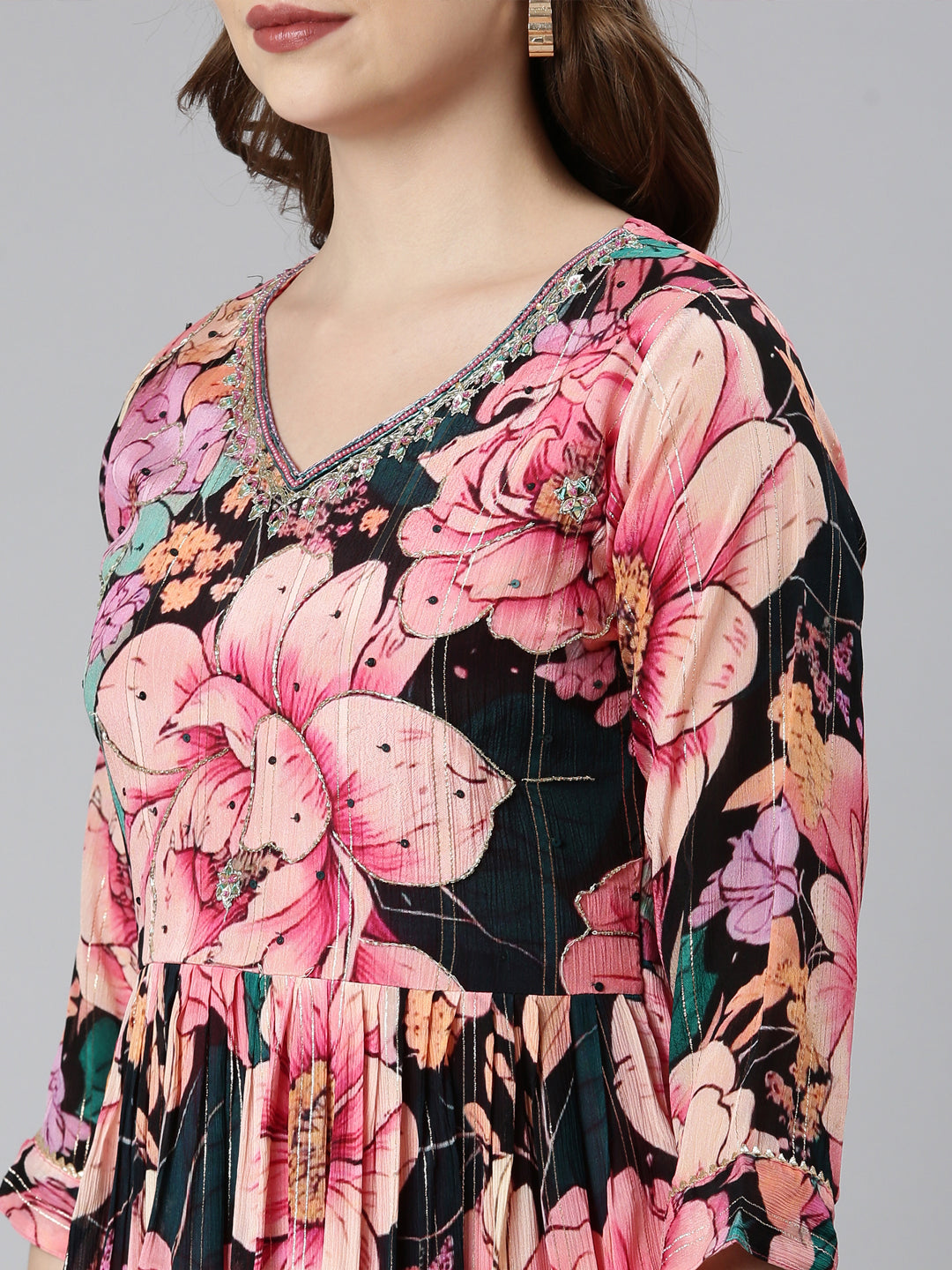 Neerus Pink printed floral suit set - detail view 4