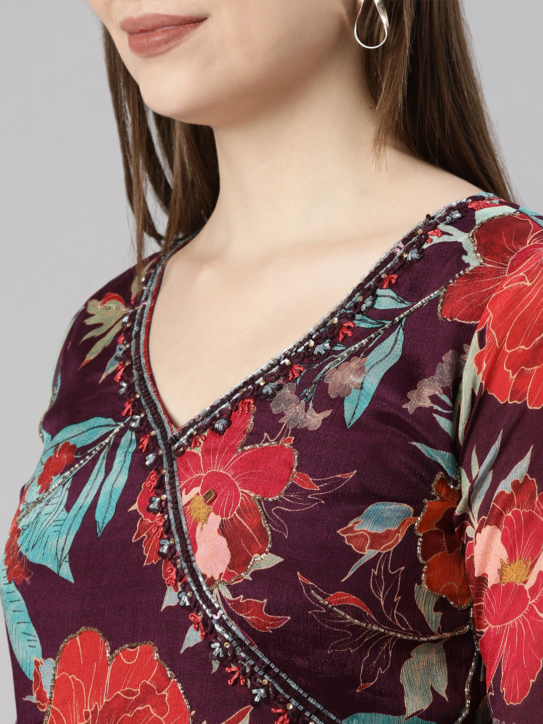 Neerus Purple printed floral straight suit set - detail view 4