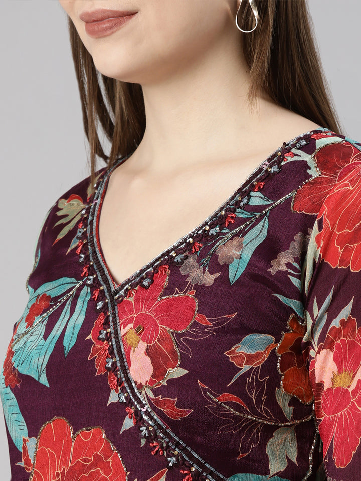 Neerus Purple printed floral straight suit set - detail view 4