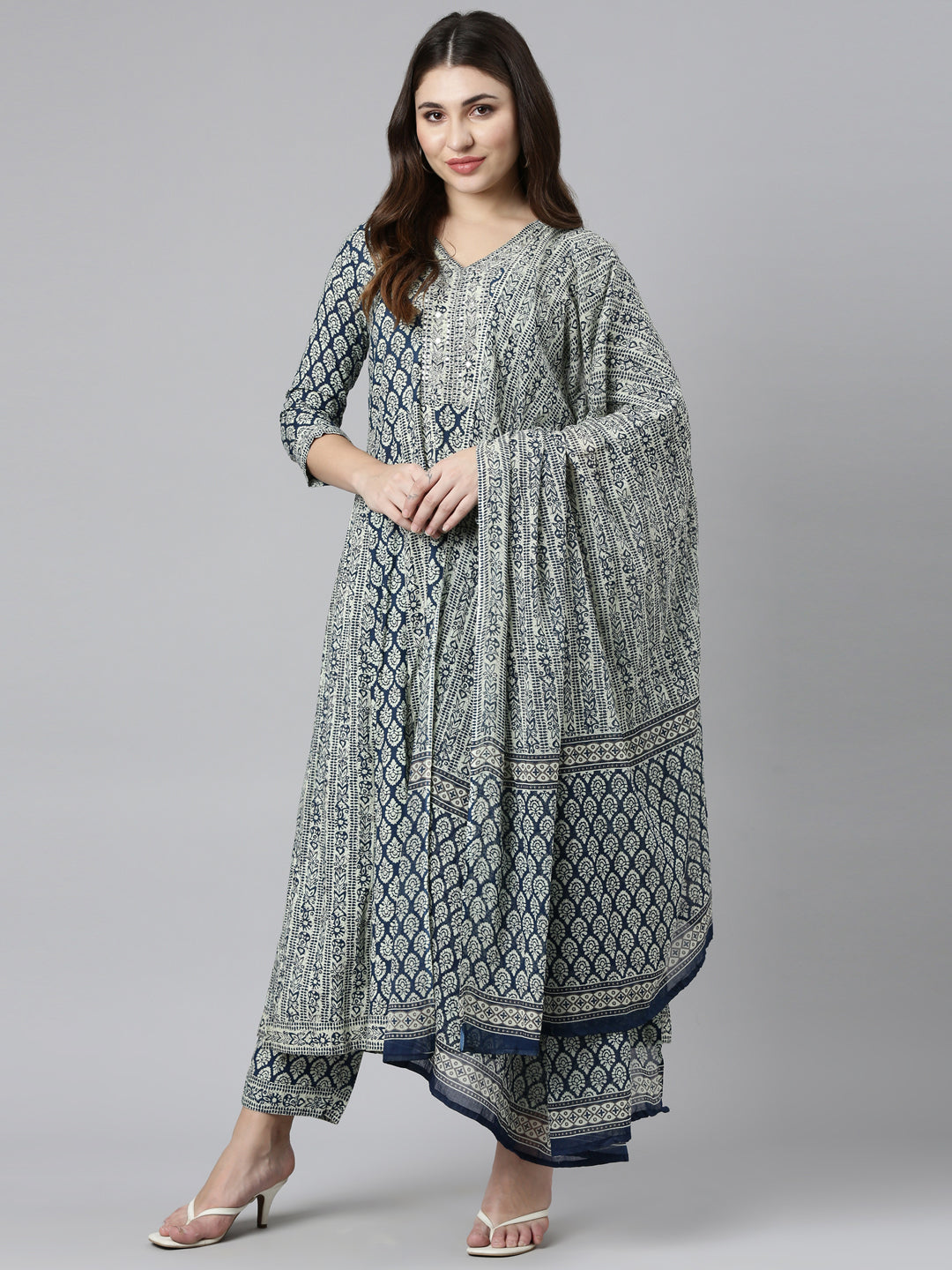 Neerus Blue printed straight kurta set with dupatta - detail view 2
