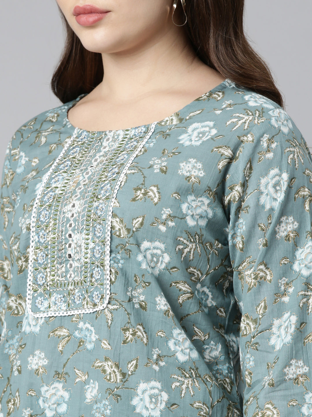 Neerus Green cotton printed kurta set with trouser and dupatta - detail view 1