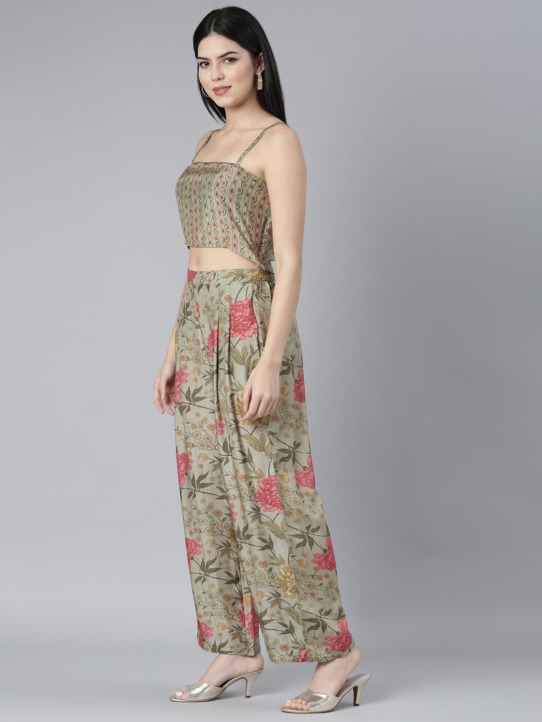 Neerus Green printed co-ord set top and trousers - back view